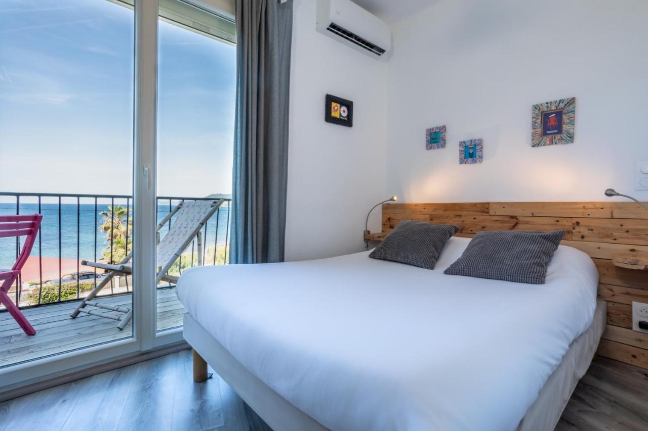 Hotel Almanarre Plage - Hotel Eco-Responsable Face A La Mer Hyeres Bagian luar foto