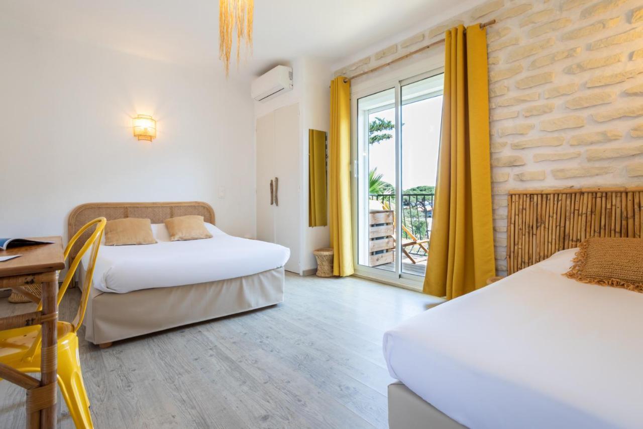 Hotel Almanarre Plage - Hotel Eco-Responsable Face A La Mer Hyeres Bagian luar foto