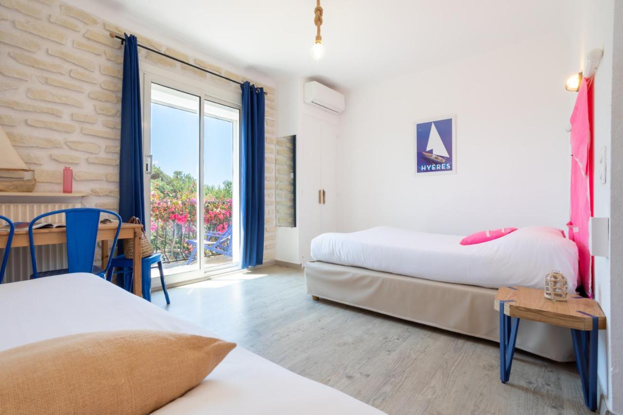 Hotel Almanarre Plage - Hotel Eco-Responsable Face A La Mer Hyeres Bagian luar foto